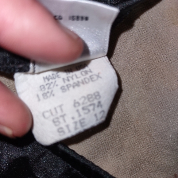 Rare Vintage Ujena One Piece Black And Colorful Stars Geometric Made in USA - Picture 8 of 8